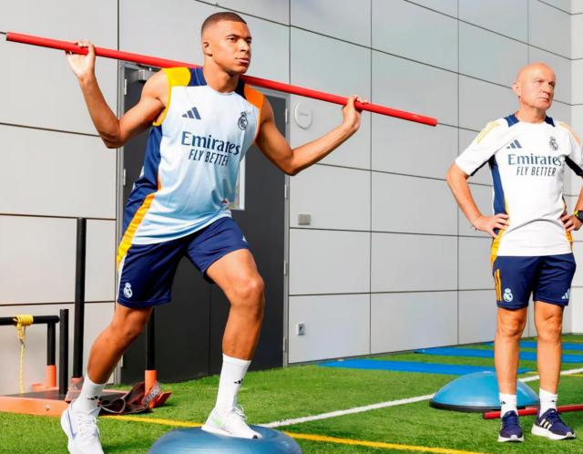 直播下载-西媒：缺席国家队比赛，姆巴佩希望“填满油箱”